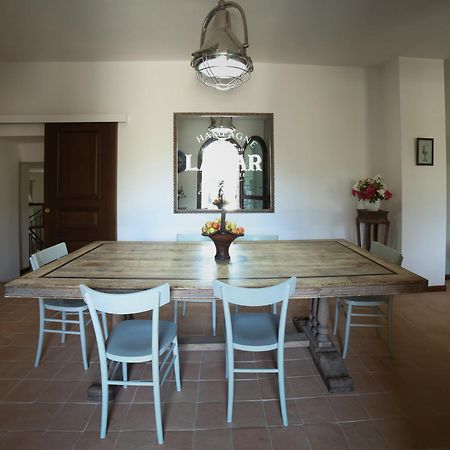 Aparthotel Ht Castello Di Campolongo à Valfabbrica Extérieur photo