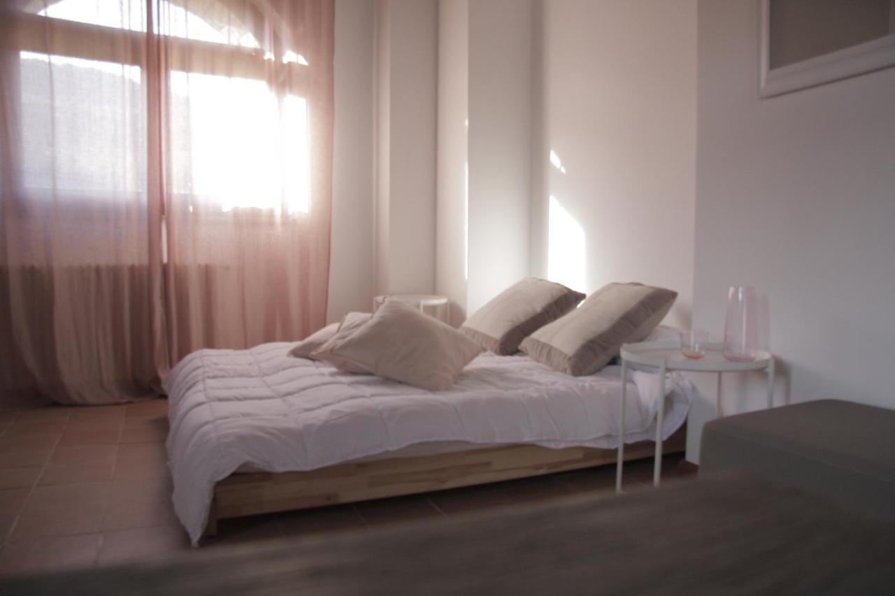 Aparthotel Ht Castello Di Campolongo à Valfabbrica Extérieur photo