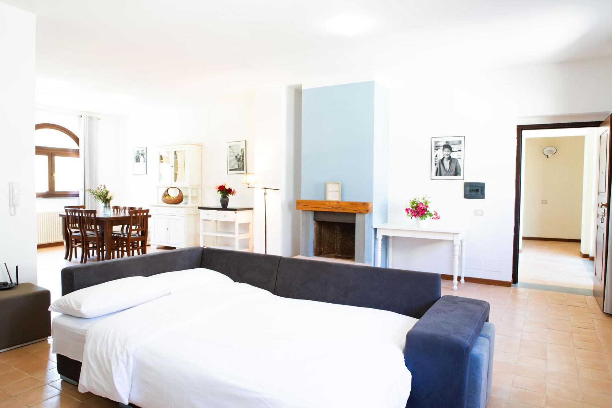 Aparthotel Ht Castello Di Campolongo à Valfabbrica Extérieur photo