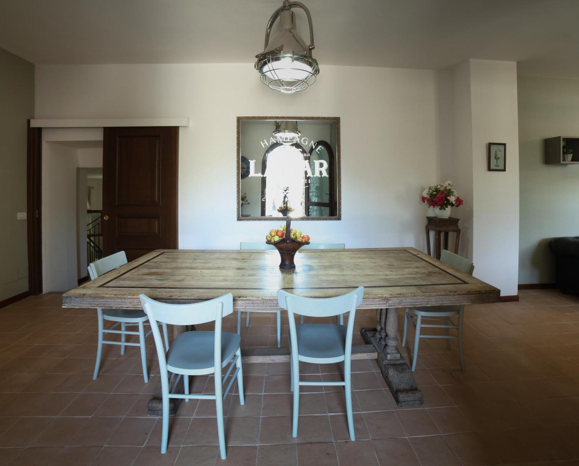 Aparthotel Ht Castello Di Campolongo à Valfabbrica Extérieur photo