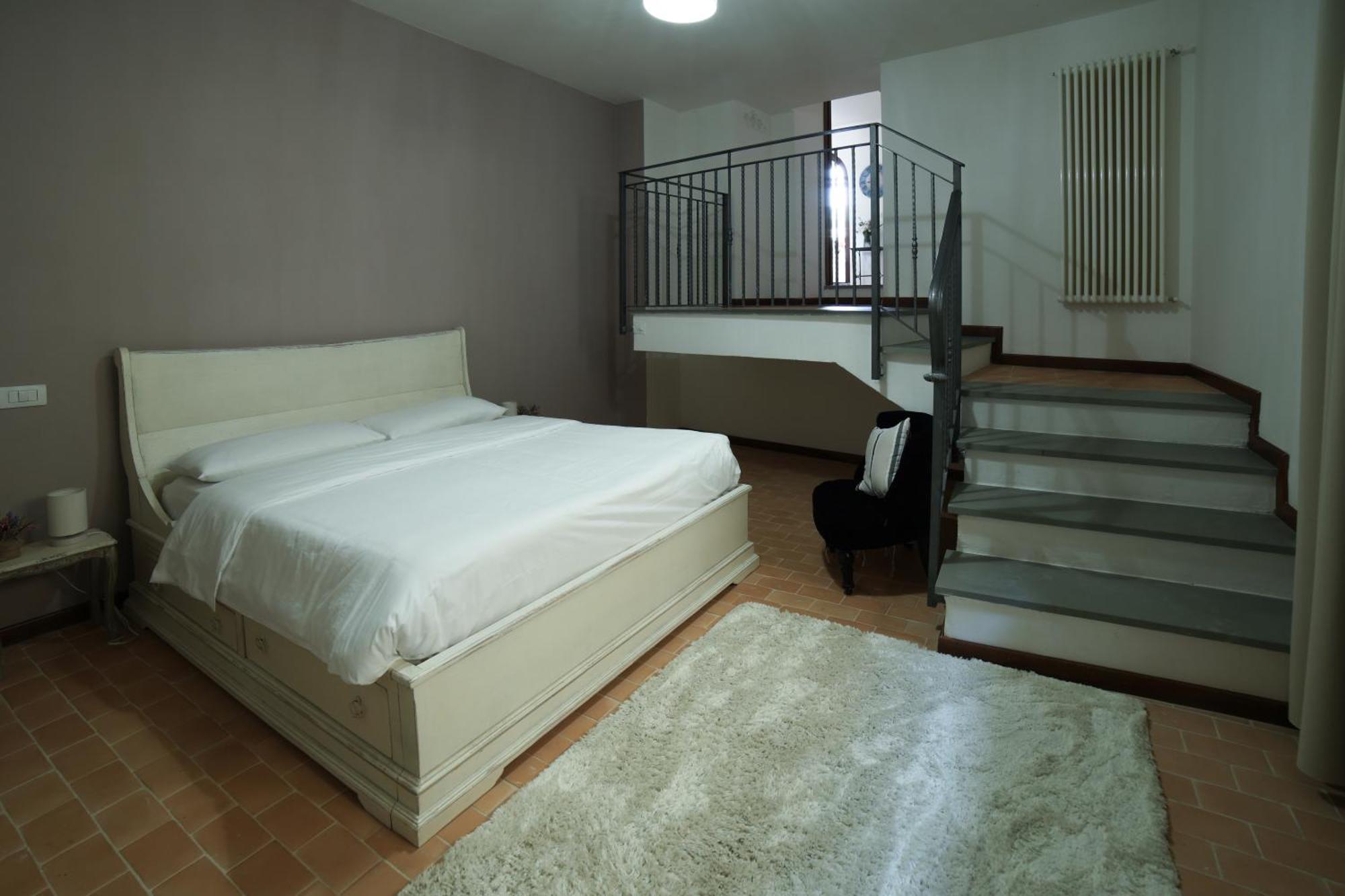 Aparthotel Ht Castello Di Campolongo à Valfabbrica Extérieur photo